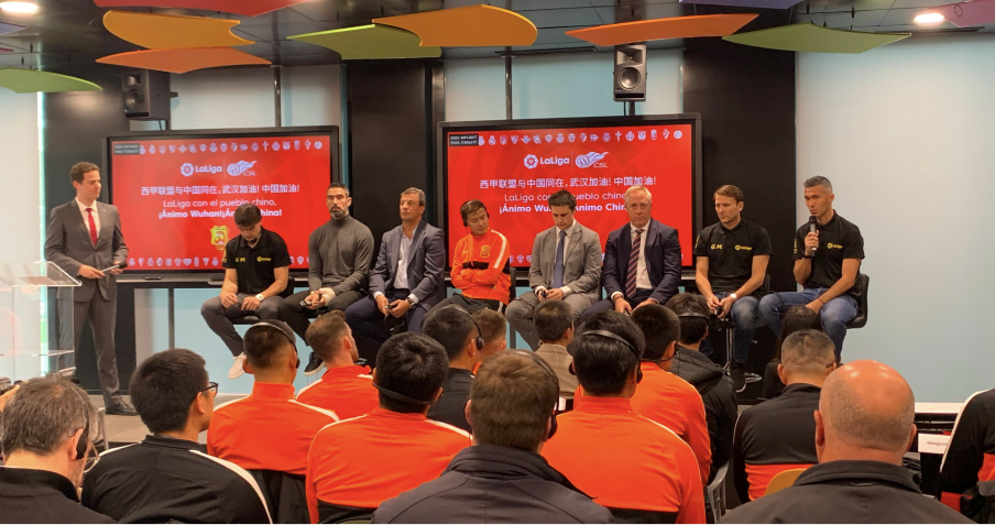 Recepción en LaLiga con equipo Wuhan Zall F.C