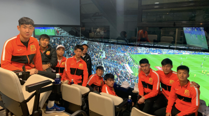 Jugadores del Wuhan Zall FC entrevistados por Real Madrid TV
