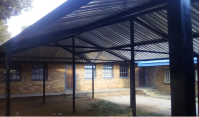 Construcción comedor techado